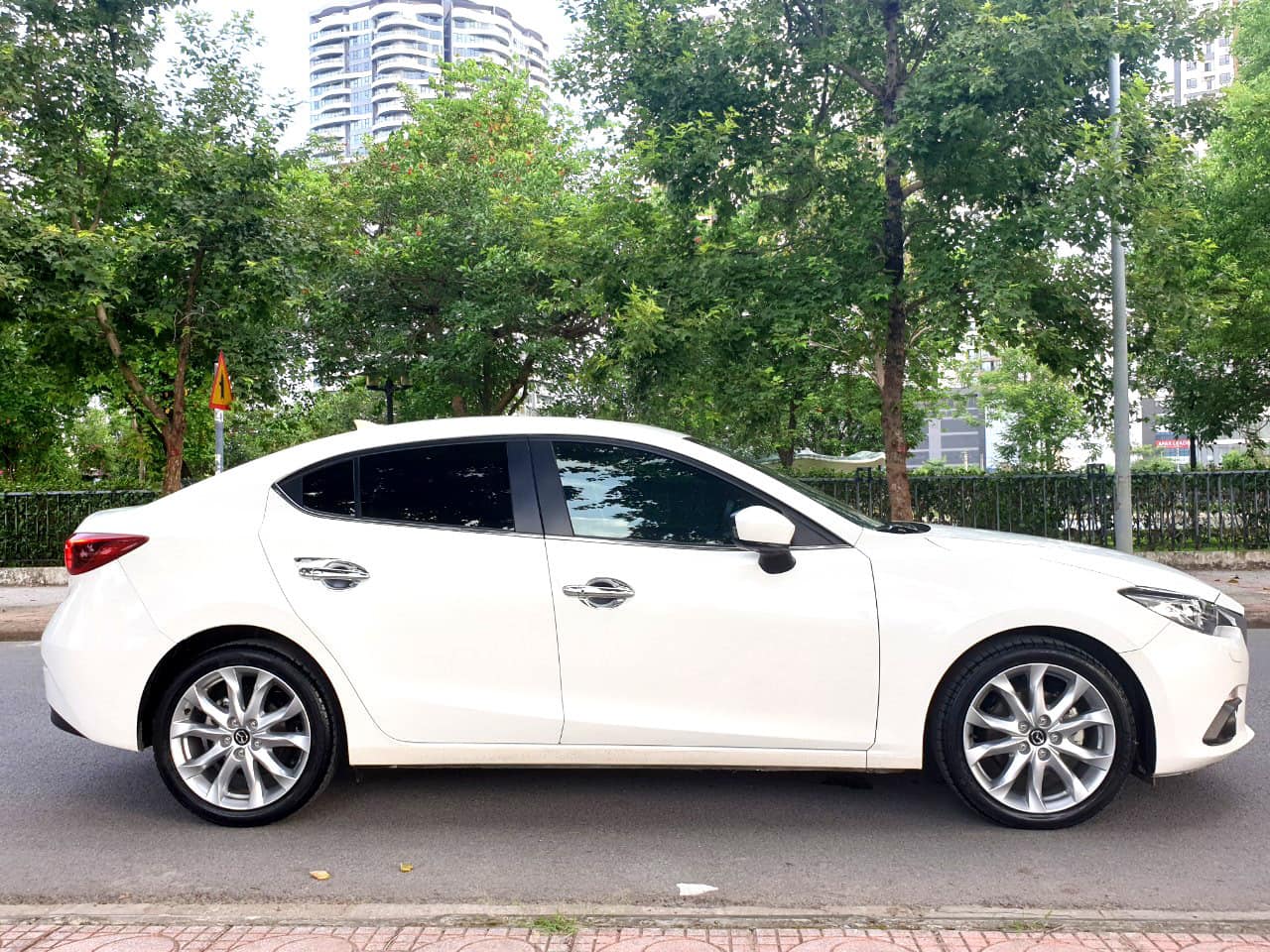 Đánh giá có nên mua Mazda 3 2016 cũ không